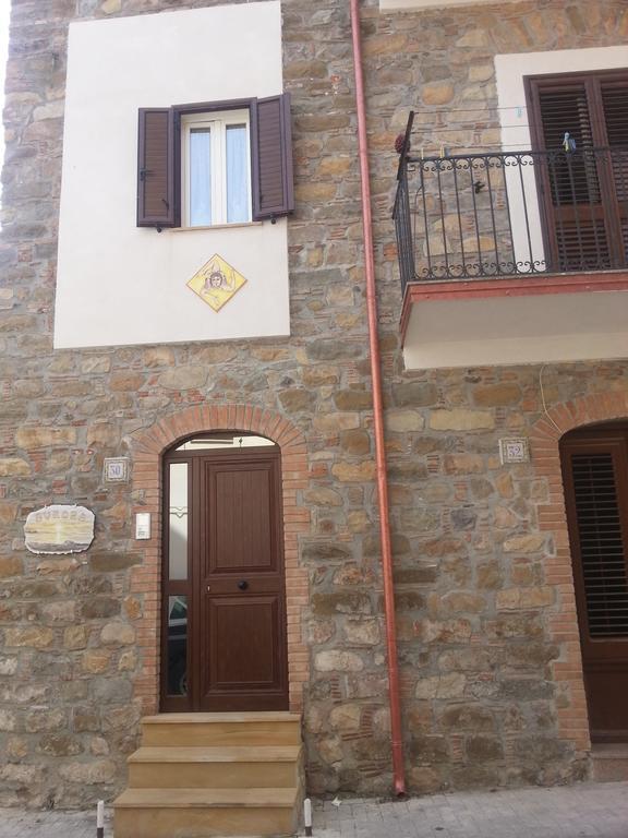 Aurora Bed And Breakfast Santo Stefano di Camastra Luaran gambar