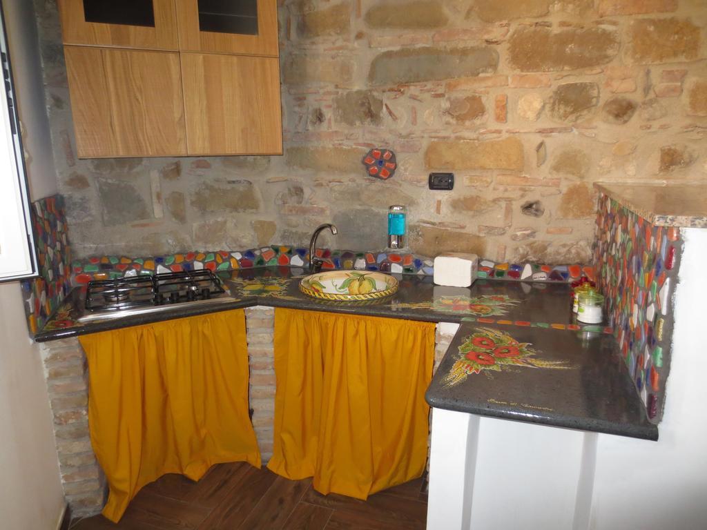 Aurora Bed And Breakfast Santo Stefano di Camastra Luaran gambar