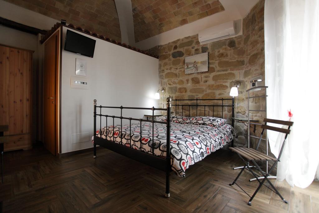 Aurora Bed And Breakfast Santo Stefano di Camastra Luaran gambar