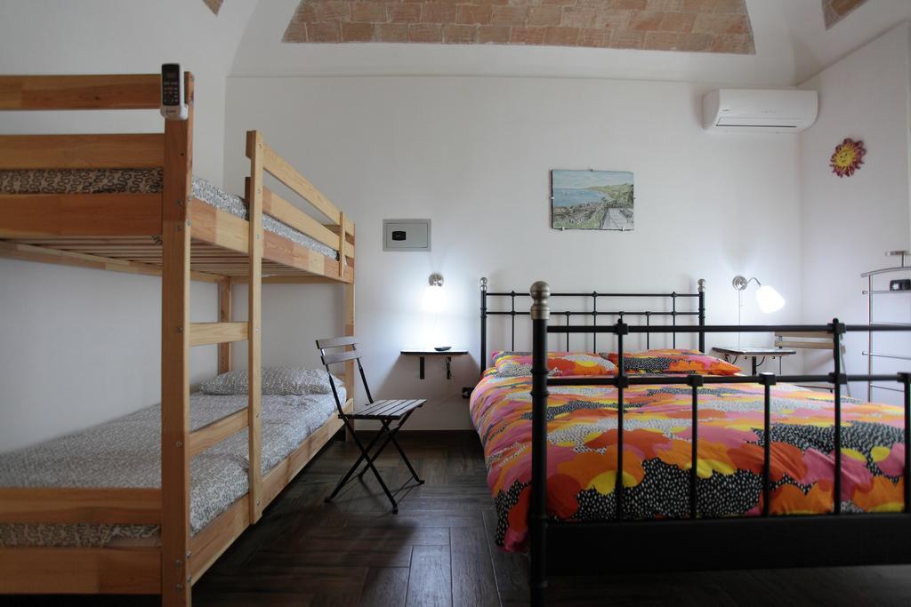 Aurora Bed And Breakfast Santo Stefano di Camastra Luaran gambar
